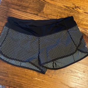 Lululemon shorts black and white polka dot